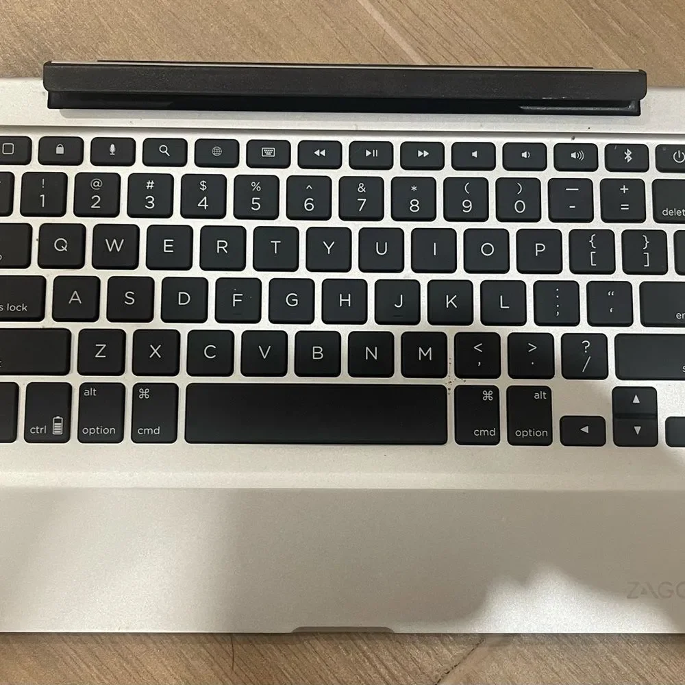 Untested ZAGG Slim Book For iPad Air 2 Bluetooth Tablet Keyboard & Case